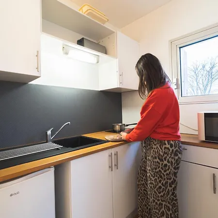 Les Mimosas - App 09 - Cosy Clim Balcon *